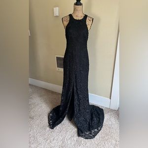 Vera Wang Black Lace Prom Dress